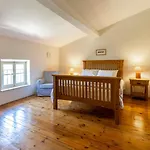 Maison Vigneronne-piscine Et Vignes Vakantiehuis *
