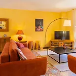 Vakantiehuis Maison Vigneronne-piscine Et Vignes *